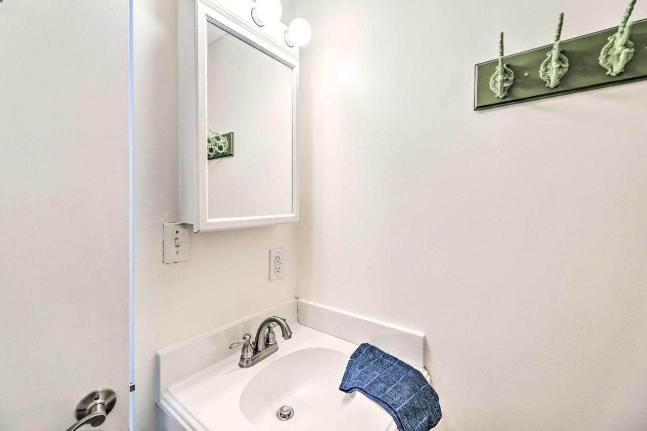 Atlantic Beach Studio With Community Pool! Exterior photo