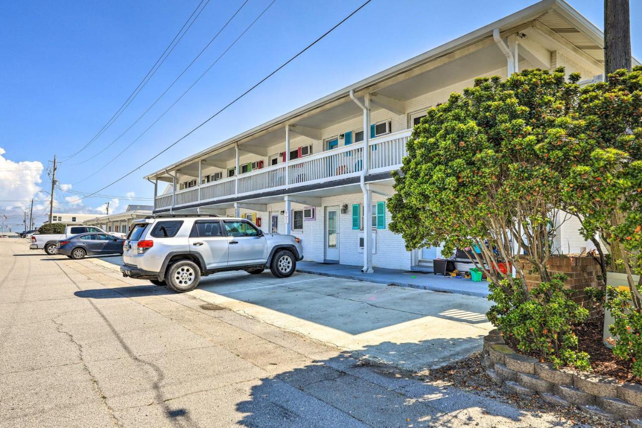 Atlantic Beach Studio With Community Pool! Exterior photo