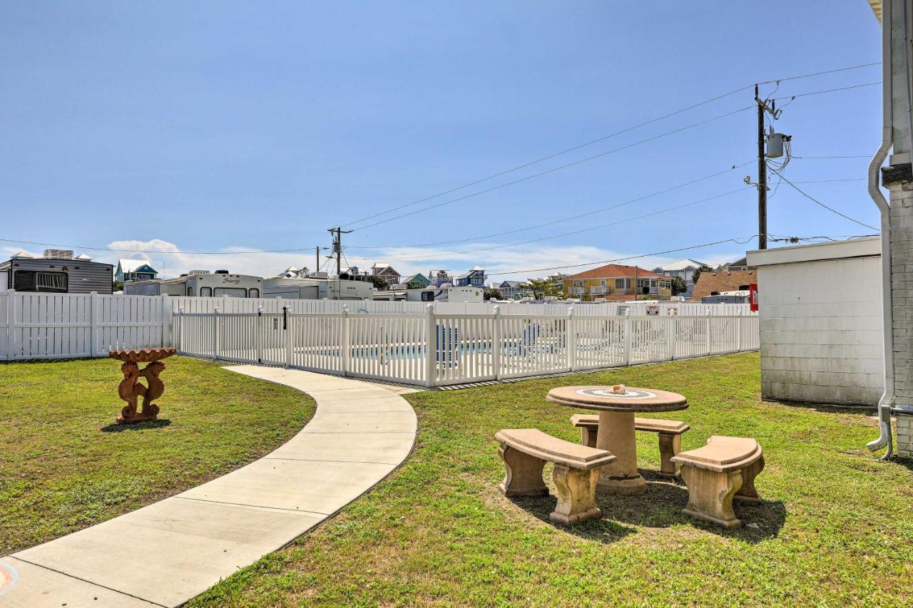 Atlantic Beach Studio With Community Pool! Exterior photo